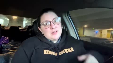 emmthaluscious online show from January 4, 8:59 pm