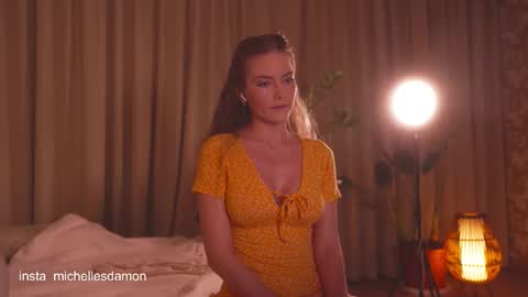 Ana Marie online show from December 14, 10:59 pm