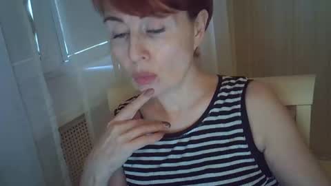erica_lynn online show from April 15, 1:22 pm