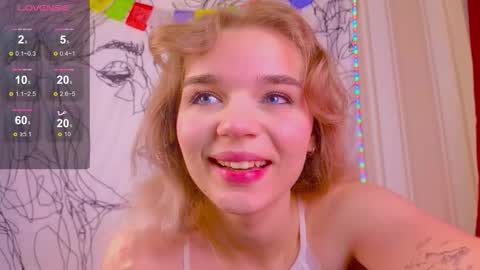 Erica Winterr online show from November 18, 4:46 am