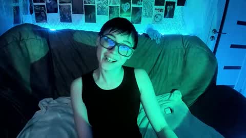 Ericka online show from December 1, 5:48 pm