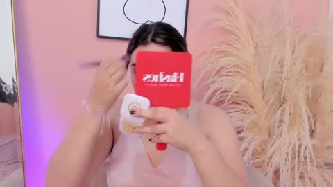 Erika Mendez online show from March 5, 7:50 pm