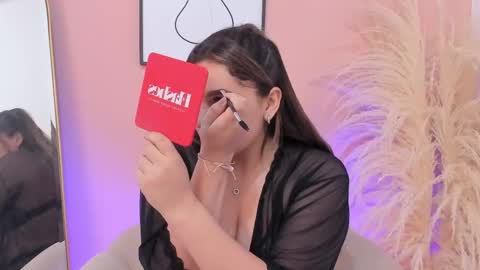 Erika Mendez online show from February 13, 7:42 pm