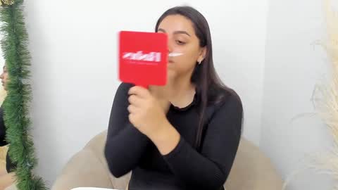 Erika Mendez online show from December 21, 9:25 pm