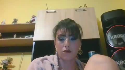 erikaguapa1989 online show from November 2, 4:16 am