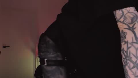 erohaze online show from October 3, 1:16 pm