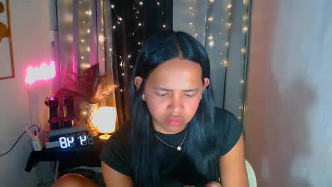 scarlet online show from February 25, 4:27 pm