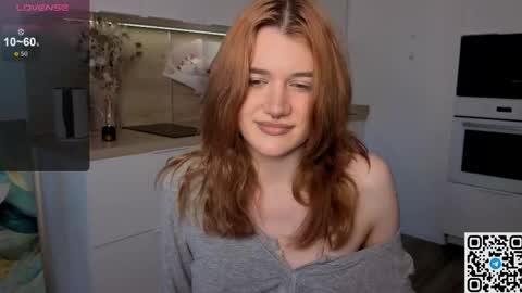 EshleGreen online show from March 20, 2:33 pm