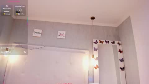 esmeraldanyx online show from November 4, 11:21 pm