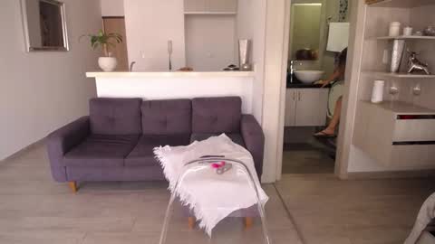 Snapshot of esperanza86_ chatting on October 5, 12:54 pm Juliana online show from October 5, 12:54 pm