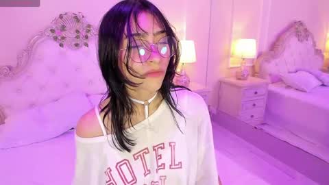   online show from April 11, 1:26 pm