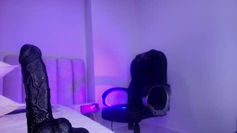 Estrella online show from November 10, 12:44 pm