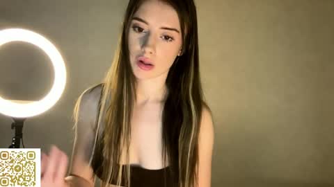 eternal_amy online show from April 17, 9:50 pm