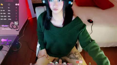 Moon online show from October 29, 8:33 pm