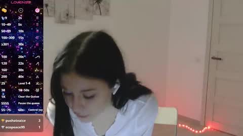 etherealnightwhisper online show from October 25, 5:04 am