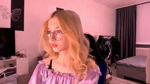 Tali online show from February 22, 9:10 am