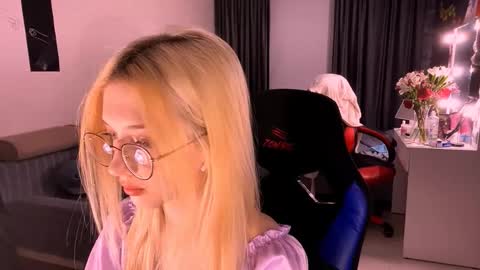 Tali online show from February 18, 1:10 pm