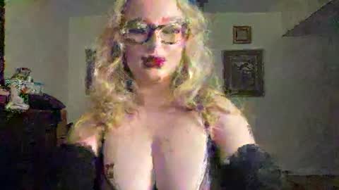 Bunnie 3 online show from January 8, 10:48 pm