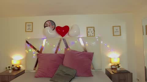 EVA DAEMON  online show from February 18, 11:22 am