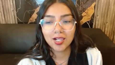 eva_luna86527 online show from May 7, 3:38 pm