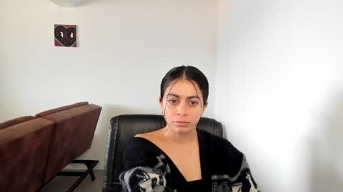 eva_monn online show from July 28, 4:05 pm