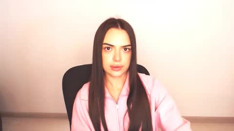 Snapshot of eva_rossee_ chatting on October 22, 1:16 pm Eva online show from October 22, 1:16 pm