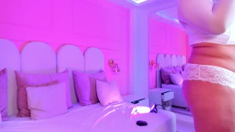 eva_saintt online show from November 24, 3:08 am