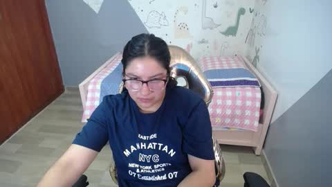 eva_smit_t online show from January 9, 2:49 am