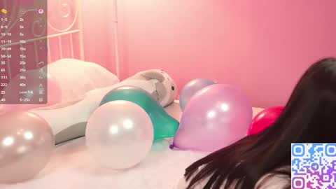 eva_vibe online show from November 14, 10:26 am