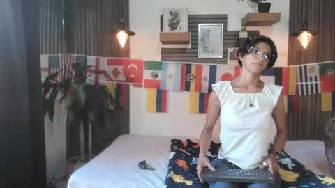 Eva online show from July 5, 12:33 pm
