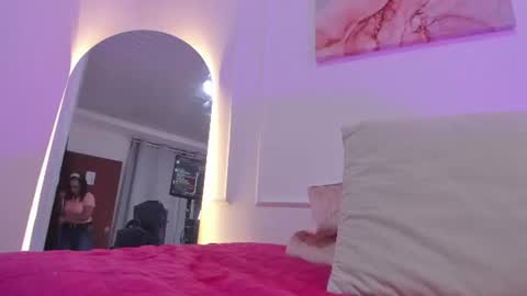  Eva  online show from July 20, 7:47 pm