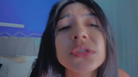 julieth online show from April 20, 8:12 pm