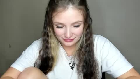 Eva online show from November 2, 8:23 pm