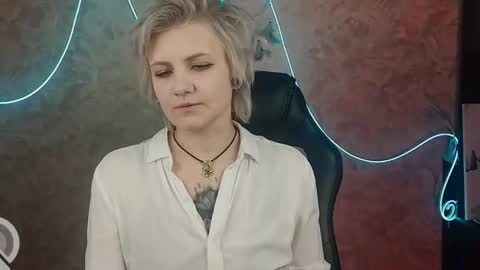 Eva Brownie online show from January 27, 5:04 pm