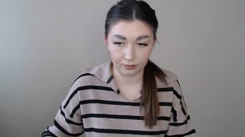 Evachaturbatte online show from April 15, 9:10 am