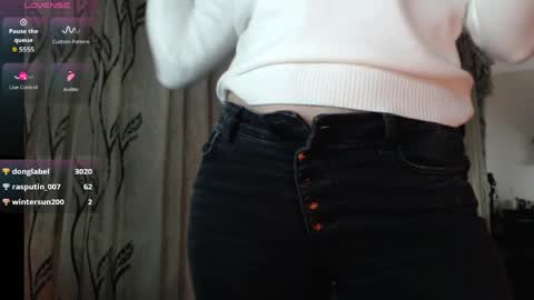 EVADREAM online show from April 14, 9:15 pm