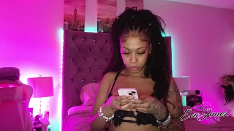 Eva online show from January 17, 8:11 am