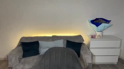 Eva online show from March 3, 5:30 pm