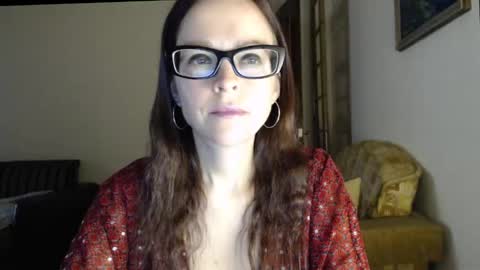 YourMistress online show from November 3, 9:02 am