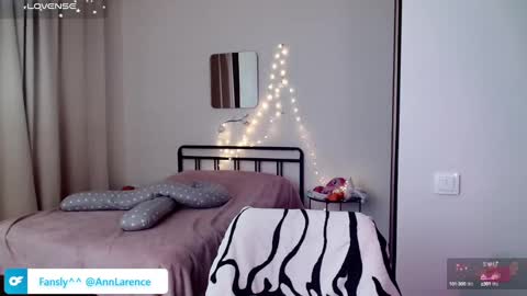 Annice online show from February 11, 5:18 pm