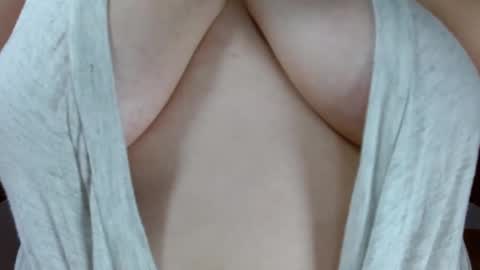 Victoria online show from October 22, 6:35 pm