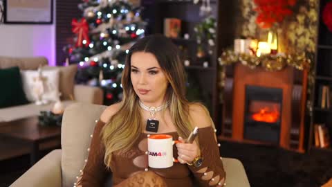 Eva online show from December 8, 8:47 pm