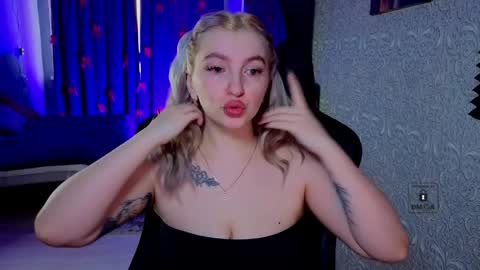 evavibe online show from March 8, 5:55 am