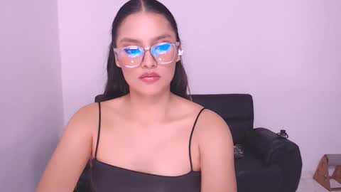 Snapshot of eve_rox18 chatting on December 2, 7:10 am Eve Rox18 online show from December 2, 7:10 am