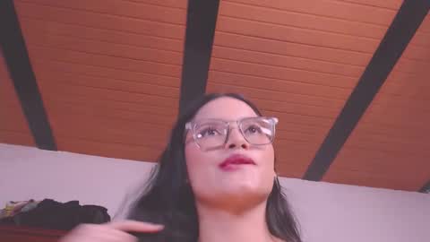 Snapshot of eve_rox18 chatting on October 14, 6:16 am Eve Rox18 online show from October 14, 6:16 am