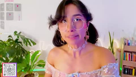 Im Eve or Chelle Next Stream 191224  online show from September 15, 1:03 am