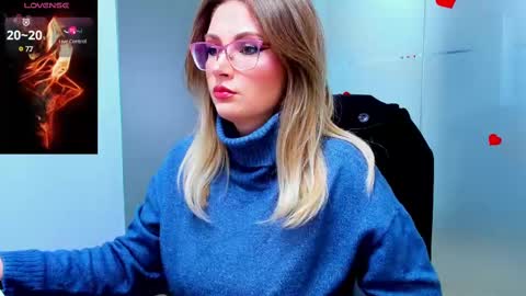 evelyne_rose online show from February 14, 6:12 am