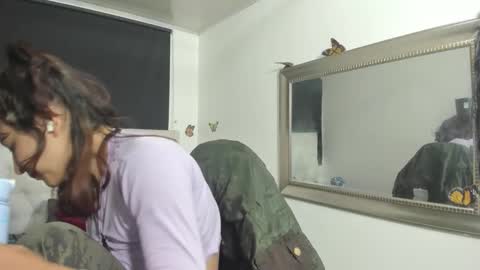 Snapshot of evelynesex chatting on October 10, 2:49 am Evelyne online show from October 10, 2:49 am