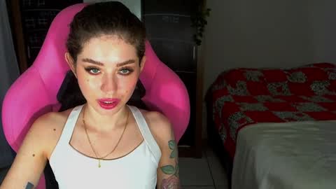 eveonly online show from December 28, 12:36 am