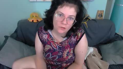 Everly online show from September 15, 6:15 pm